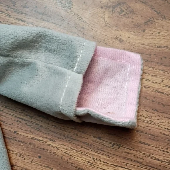 ๐ Gray Elephant Costume with Pink Ears Size 0-6 Months - Picture 4 of 12